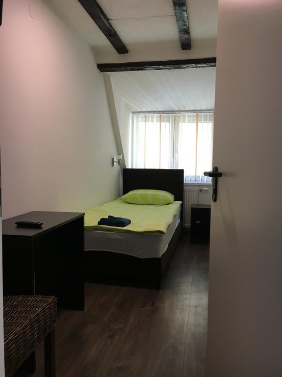 Pension Haus Baron 2 Friedrichsfeld Edingen-Neckarhausen Kültér fotó