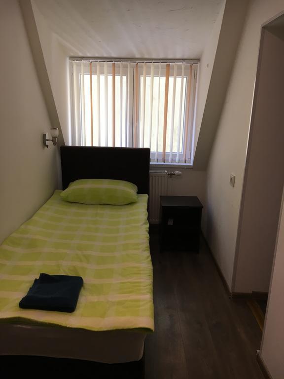 Pension Haus Baron 2 Friedrichsfeld Edingen-Neckarhausen Kültér fotó